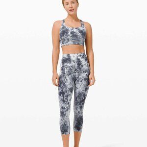 Lululemon | Wunder Under Marble Dye High Rise Crop 21" Size 8